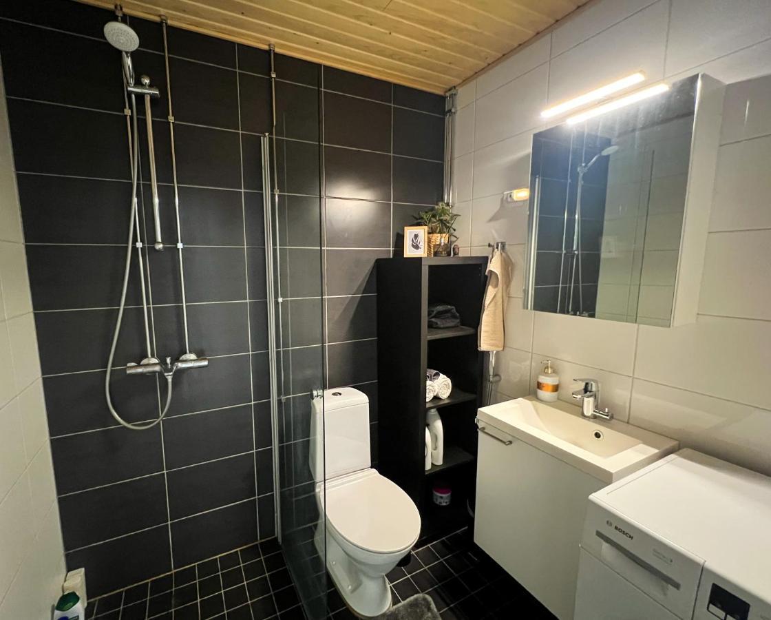 Cozy In Vantaa, Near Airport With Parking