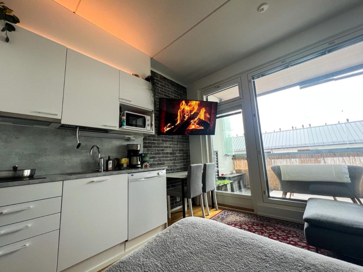 Cozy In Vantaa, Near Airport With Parking Appartement *